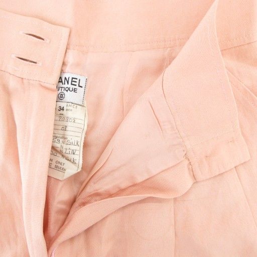 Chanel Shorts Coco Mark Gold Coco Button Silk Linen Blend Pink 34 XS AE - GY18