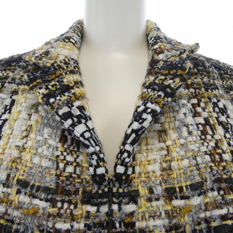 Chanel P62385v47991 19K Jacket