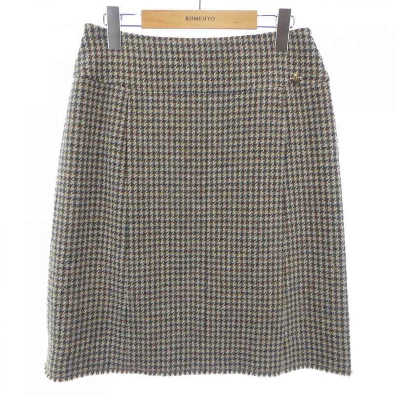 Chanel P52554v39101 Skirt