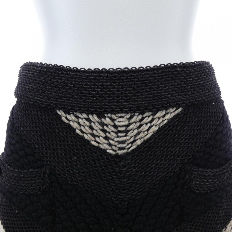 Chanel P49748k06271 Skirt