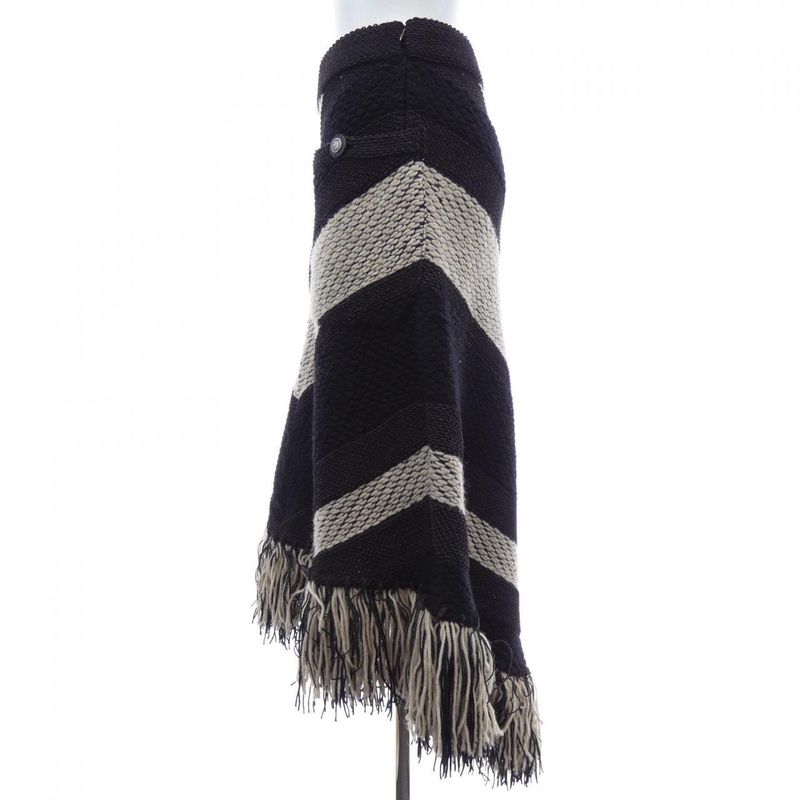 Chanel P49748k06271 Skirt