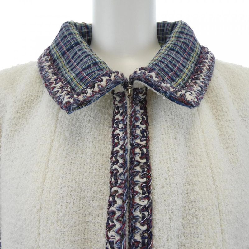 Chanel P62693v45445 20C Jacket