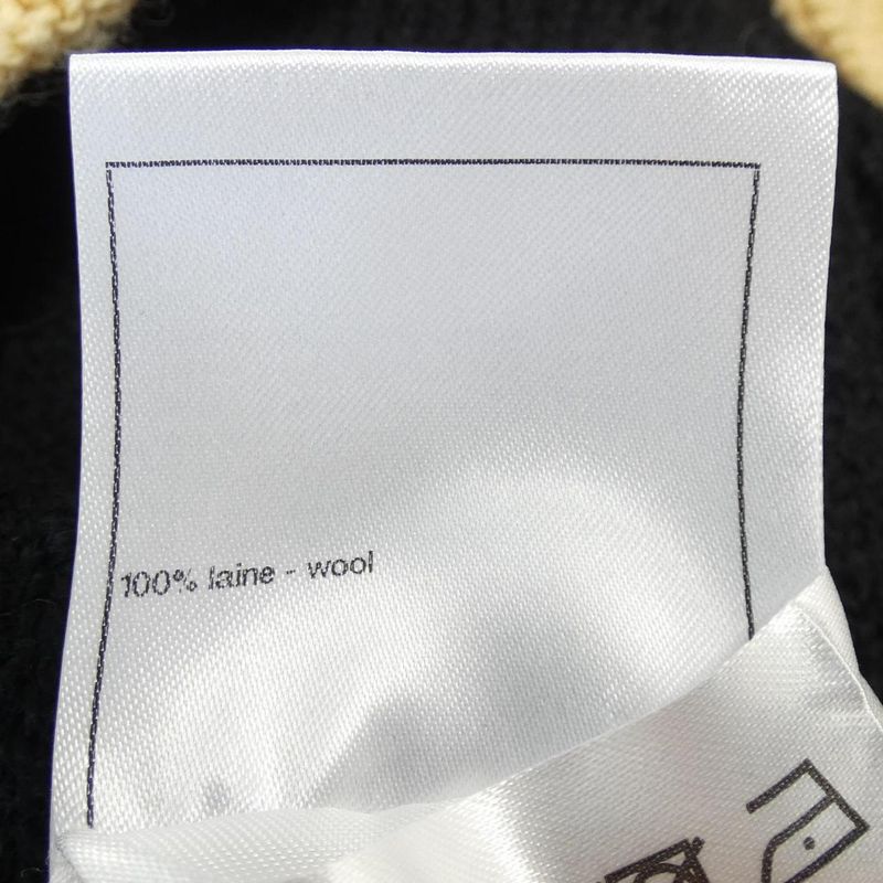 Chanel Look21 P78433k11320 24K Cardigan