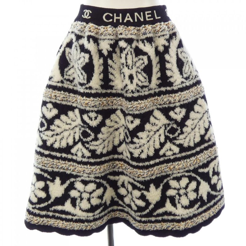 Chanel P62586k48079 Skirt