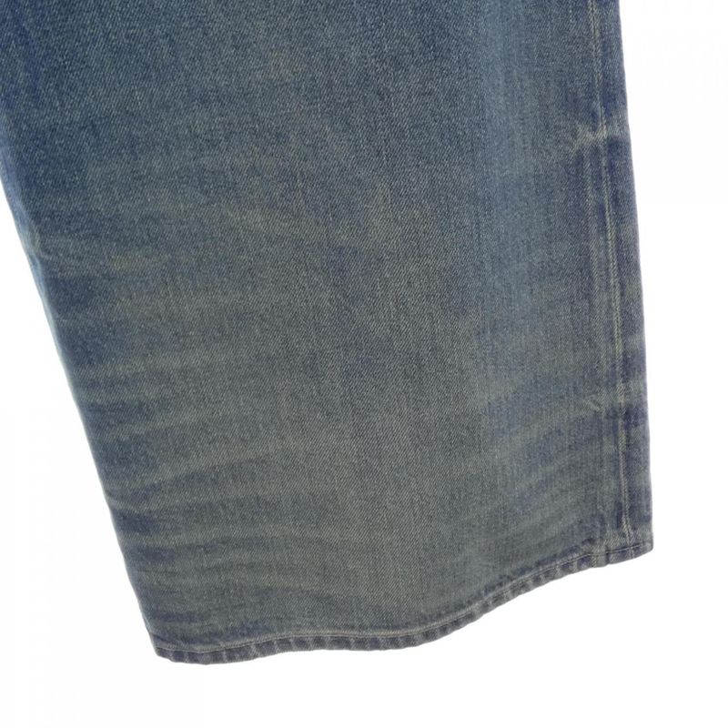 Chanel Look33 P79894v72238 25A Jeans