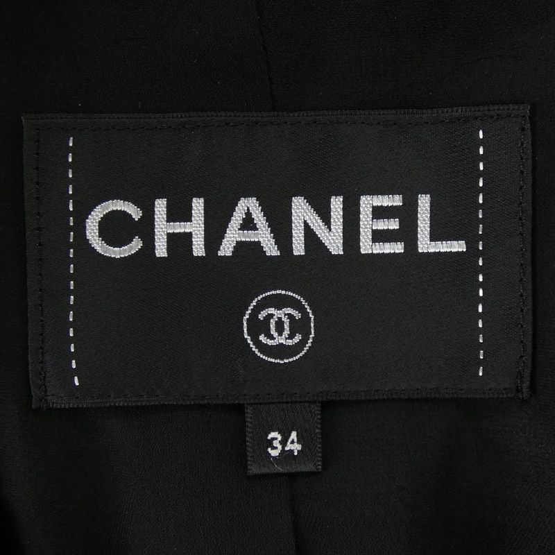 Chanel P72390v63531 22P Jacket