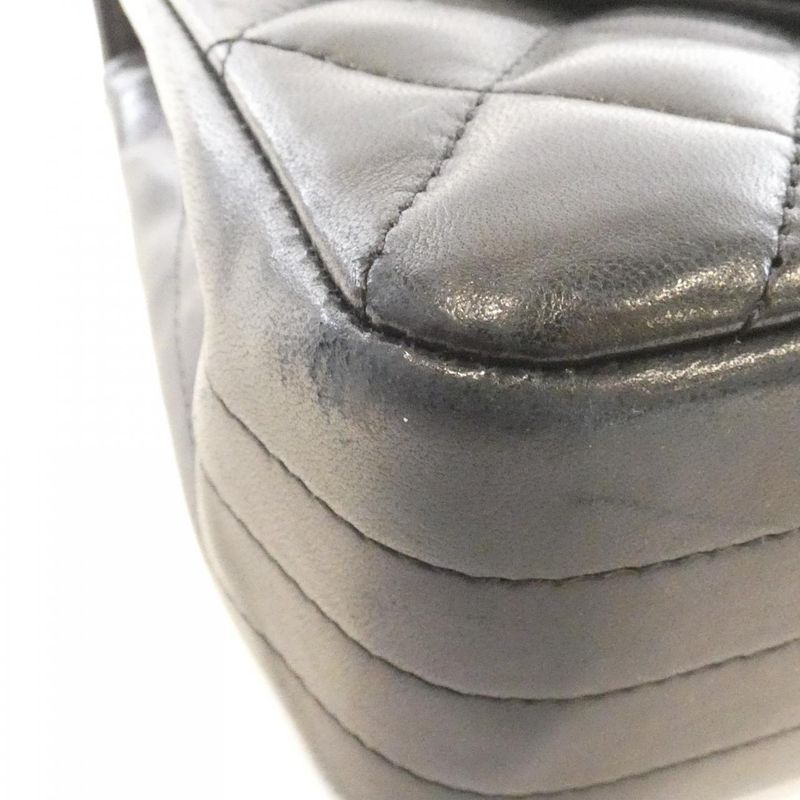 Chanel Shoulder Bags