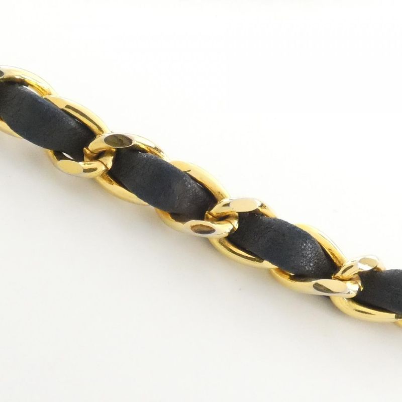 Chanel Shoulder Bags