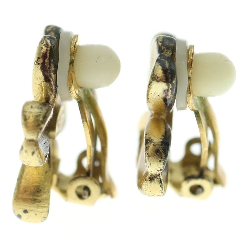 Chanel Coco Mark Four-leaf Clover Motif Earrings Gold Plated 03P