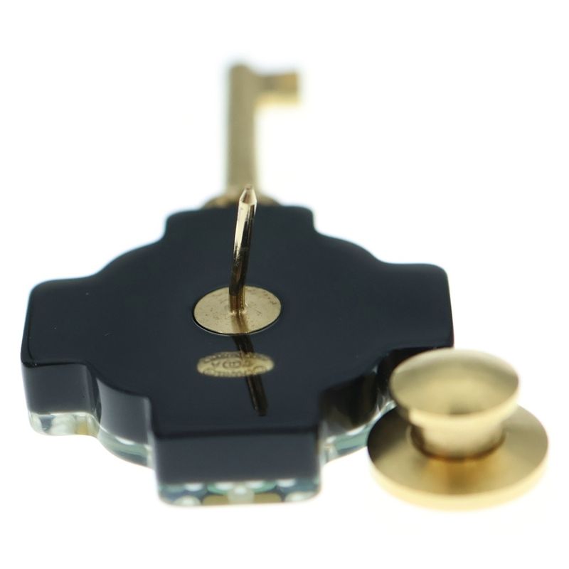 Chanel Coco Mark Key Motif Pin Brooch Pin Badge Key Shape Black And Gold 17A