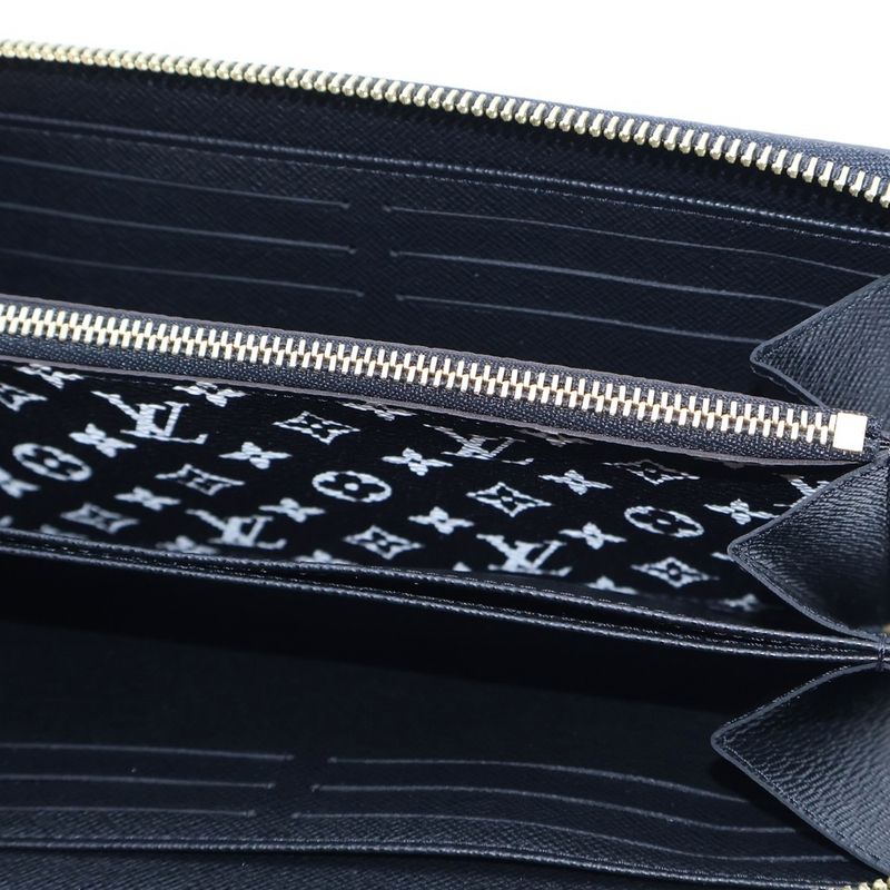 Louis Vuitton Monogram Jungle Zippy Wallet Long Wallet Long Wallet Card Case
