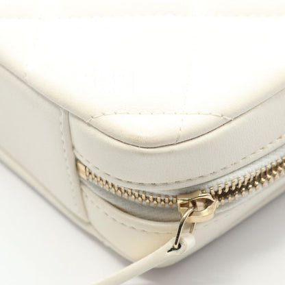 Chanel Shoulder Bag Chanel 19 Matelasse Ap2728 White Leather Chanel19 Matelasse