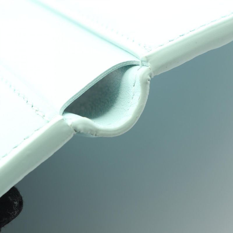 Louis Vuitton Portefeuille Capucines Compact Trifold Wallet In Blue Topaz