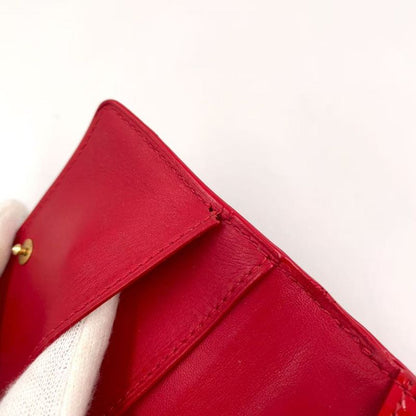 Louis Vuitton Ludlow Monogram Vernis Monogram Vernis Pomme D'amour Leather Red