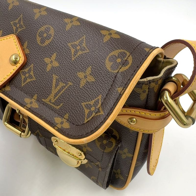 Louis Vuitton Hudson PM Monogram Leather × PVC Brown Shoulder Bag Gold M40027