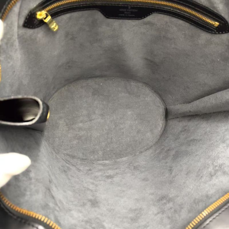 Louis Vuitton Saint-jacques Long Shoulder Epi Noir Black Leather Black Shoulder