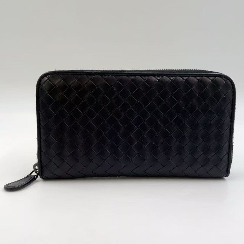 Bottega Veneta Intrecciato Round Zip Leather Black Long Wallet Black
