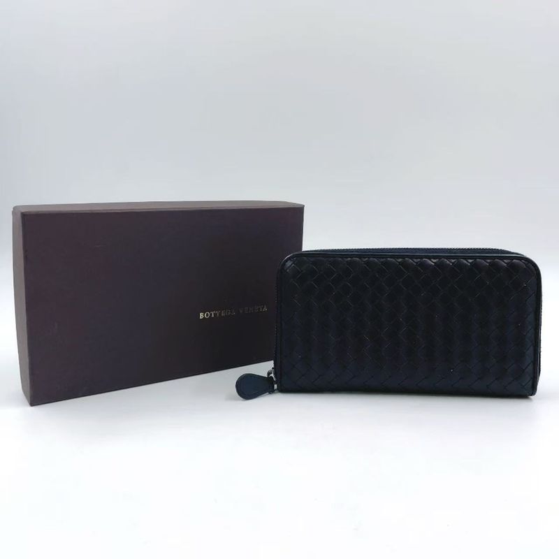 Bottega Veneta Intrecciato Round Zip Leather Black Long Wallet Black