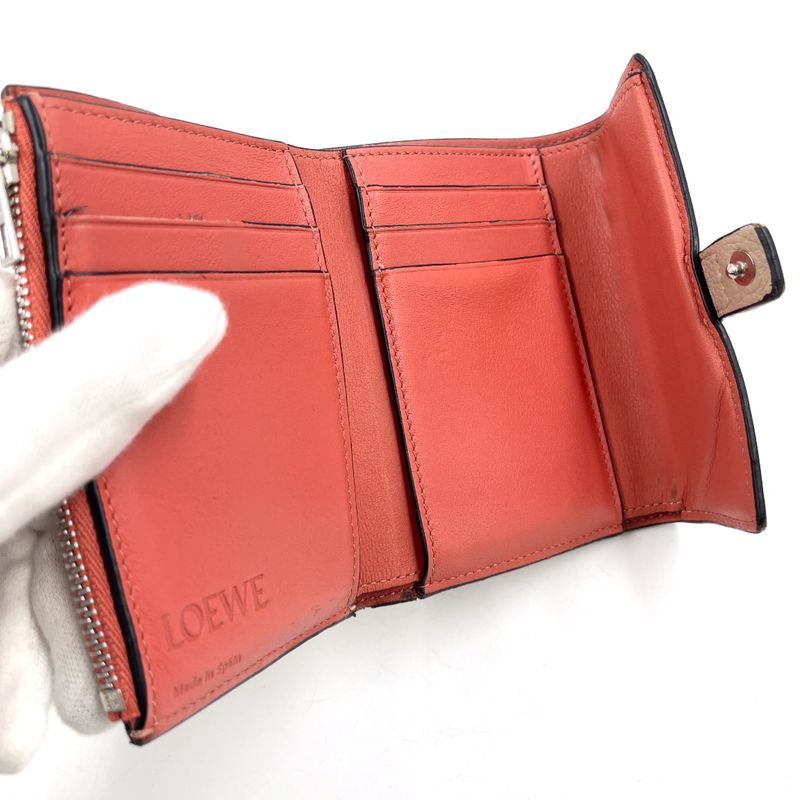 Loewe Vertical Small Trifold Wallet Leather Pink Beige X Brown X Light Gray