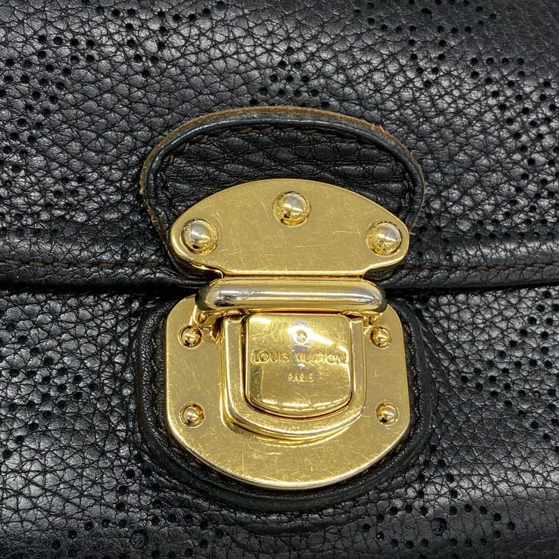 Louis Vuitton Mahina Portefeuille Amelia M95549 Noir Black Women