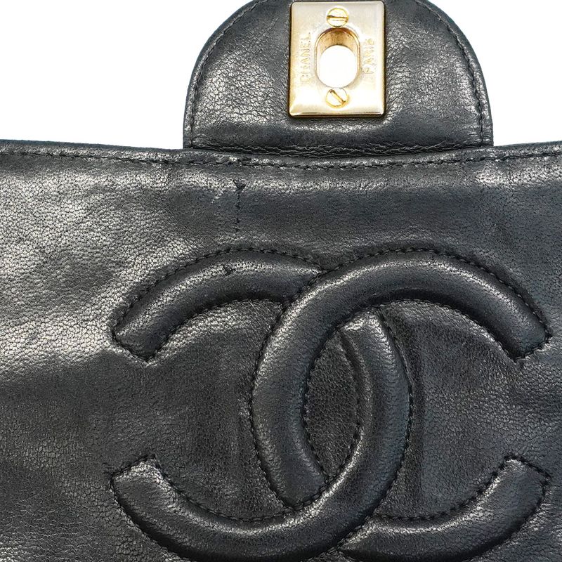 Chanel Shoulder Bag Matelasse Lambskin Black Gold Hardware Women