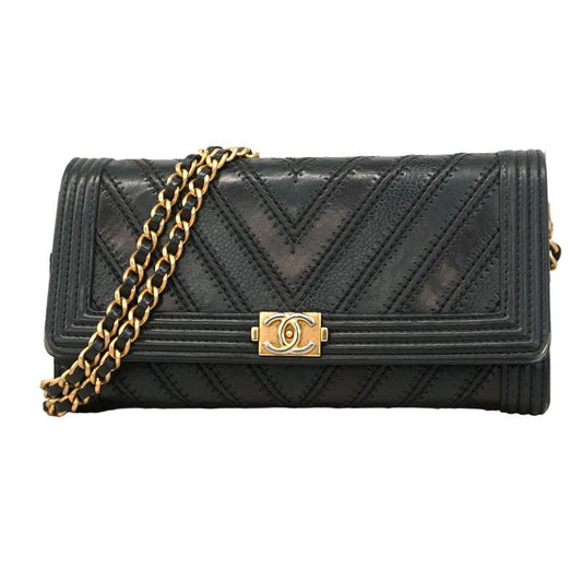 Chanel Shoulder Wallet Boy Chanel/v Stitching Leather Black Gold Hardware Women