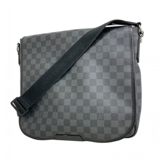 Louis Vuitton Shoulder Bag Damier Graphite Daniel MM N58029 Black Men's