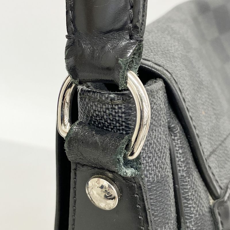 Louis Vuitton Shoulder Bag Damier Graphite Daniel MM N58029 Black Men's