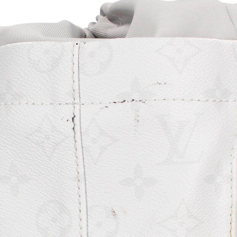 Louis Vuitton M44616 Monogram White Chalk Backpack For Men