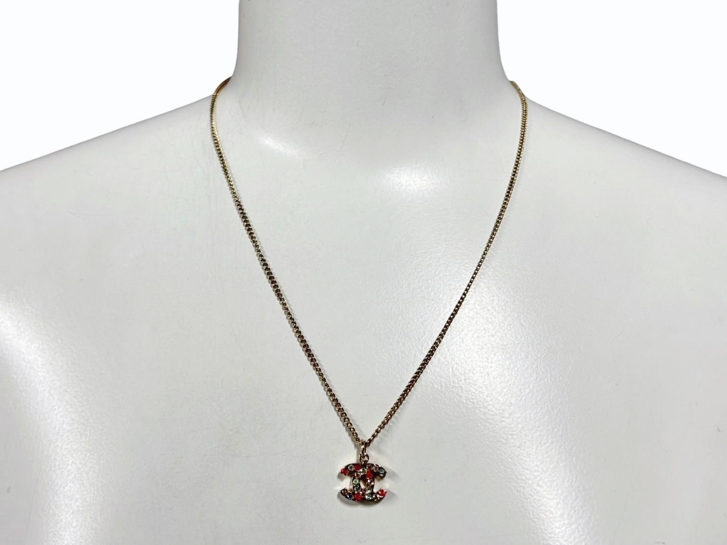 Chanel CC Logo Necklace 04 46 Metal Rhinestone Clear Gold — view 8