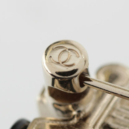 Chanel B23C Metal Resin Costume Pearl Matelasse Bag Hanger Coco Mark J Brooch