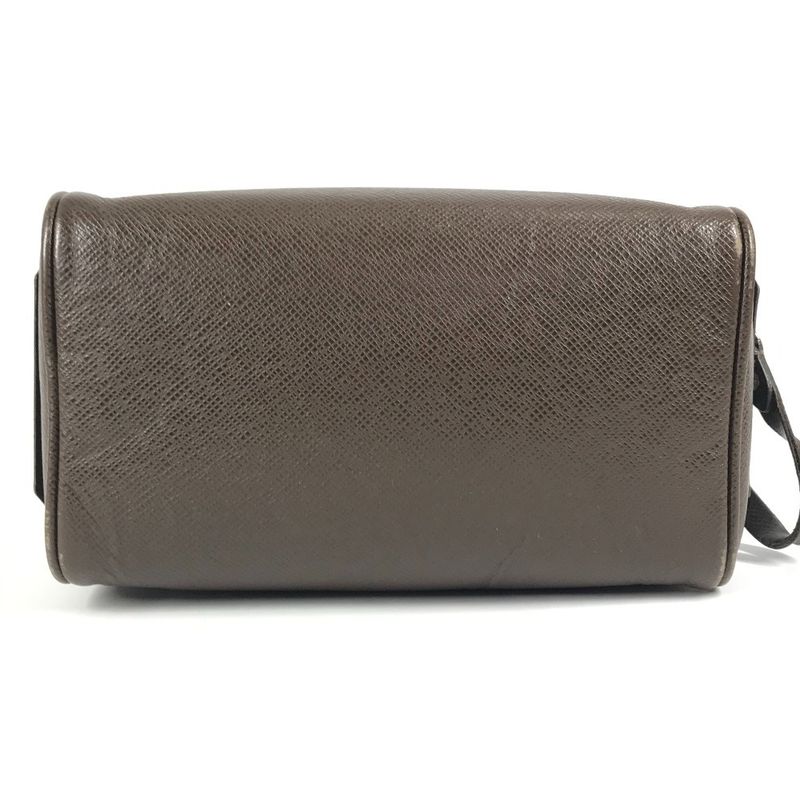 Louis Vuitton Second Bag Trousse Ivan M32498 Taiga Leather Grizzly Brown