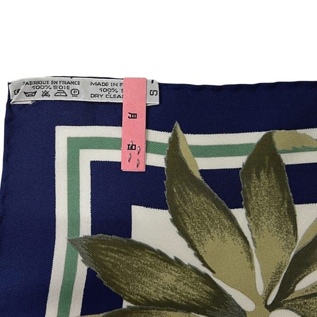 Hermes Scarf Carré 90 White Navy Hellas Flowers Excellent Condition
