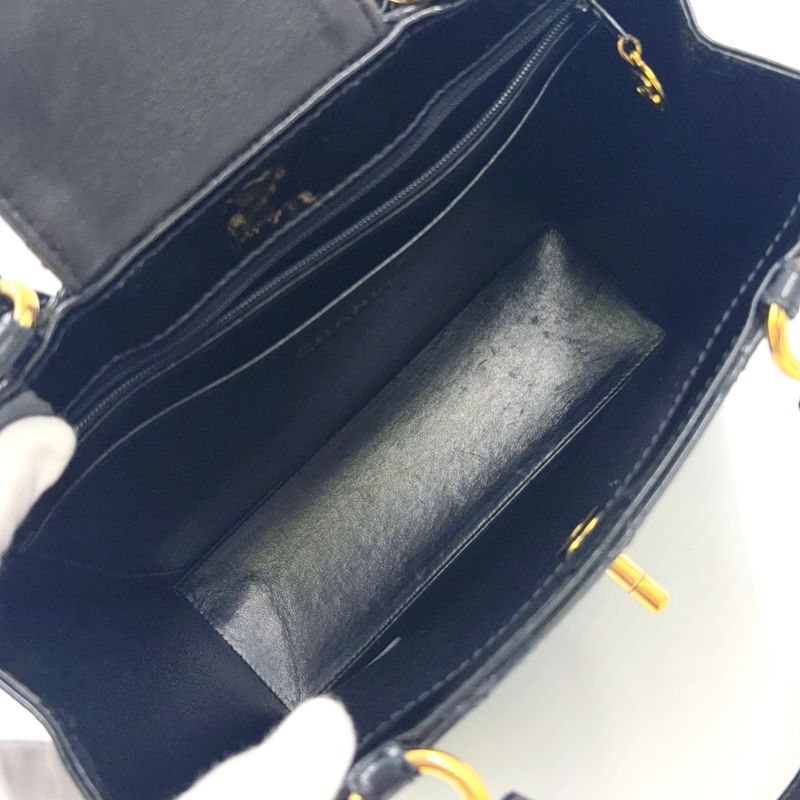 Chanel Coco Mark Turnlock Matelasse No 4 Leather Enamel Black Handbag Gold