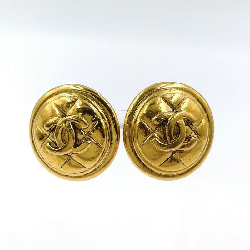 Chanel Coco Mark Matelasse GP Gold Earrings Gold