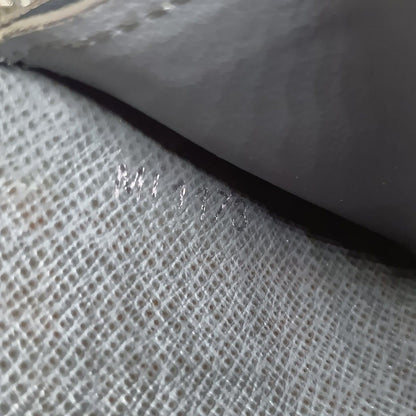 Louis Vuitton Taiga Zippy Coin Purse Glacier Coin Case Coin Purse Wallet