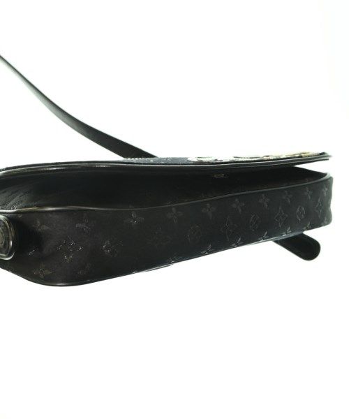 Louis Vuitton Shoulder Bag Women's