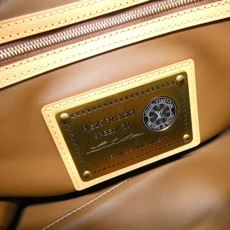 Louis Vuitton Monogram Leather Speedy P9 Bandouliere 30cm (11.81in) M13914