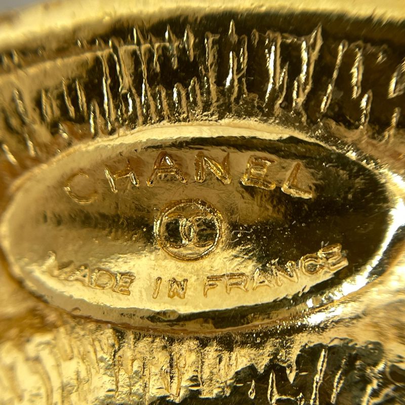 Chanel Coco Mark Brooch Matelasse Brooch GP Gold Ladies