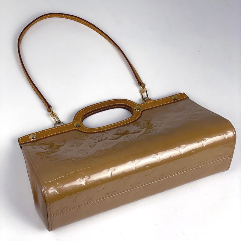 Louis Vuitton Roxbury Drive Shoulder Bag Enamel Patent Handbag Monogram Vernis
