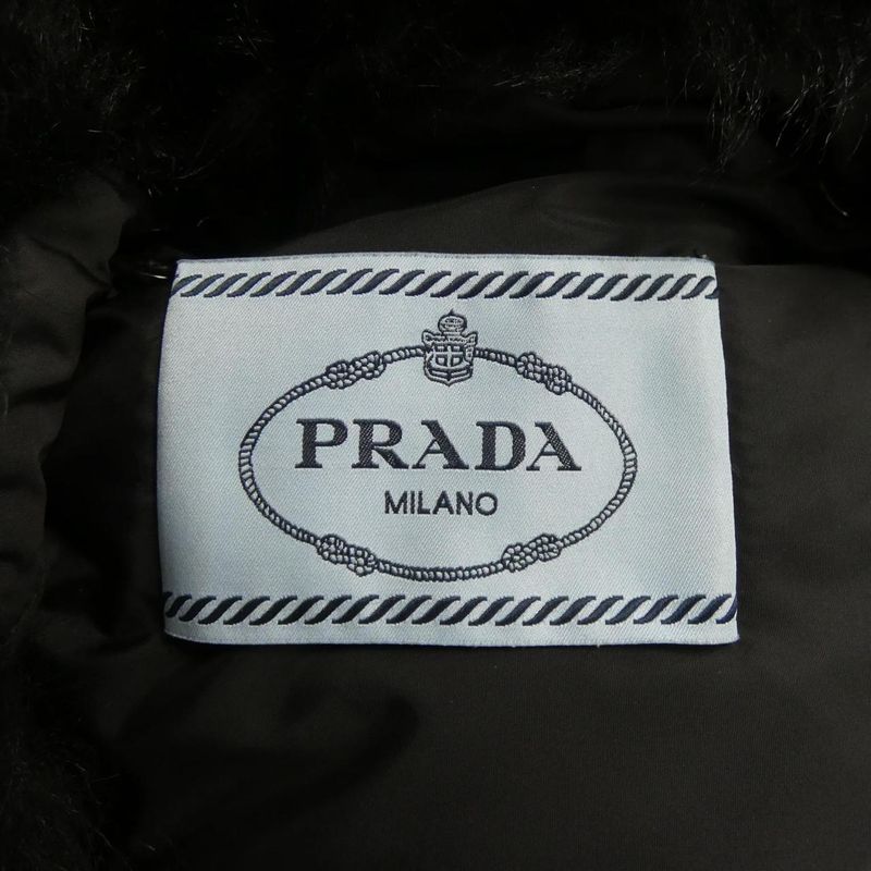 Prada Triangle Logo 29y510 R202 Q04 Down Jacket