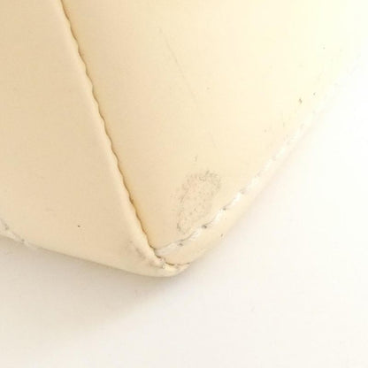 Chanel 17856 Shoulder Bag