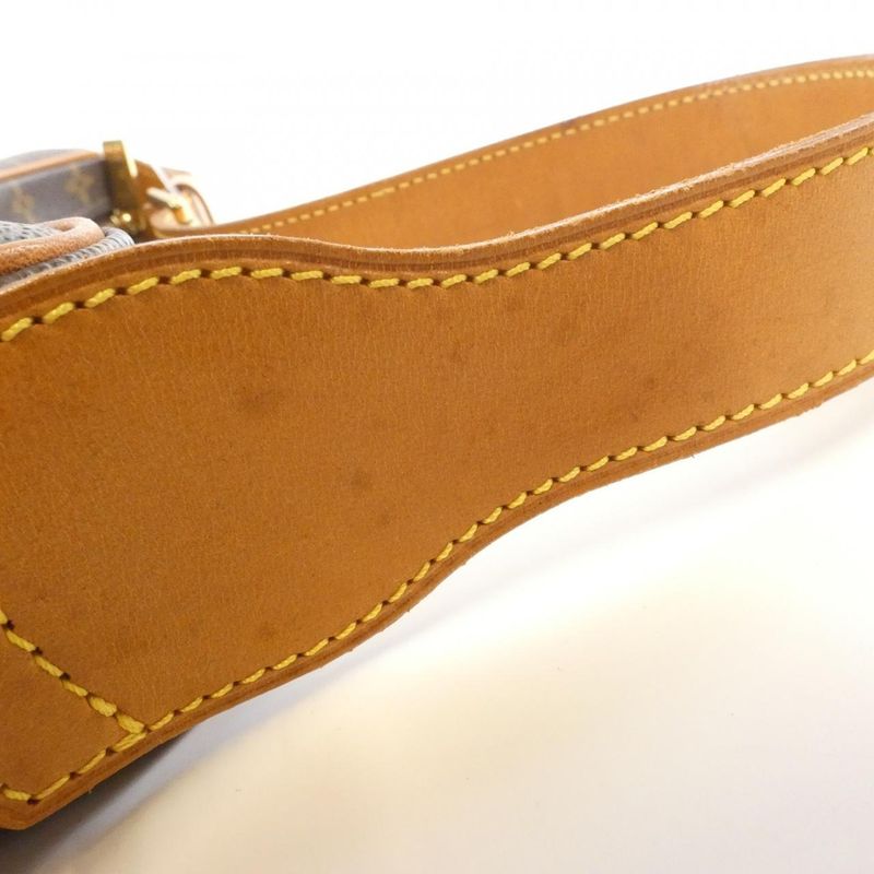 Louis Vuitton Monogram Croissant MM M51512 Shoulder Bag