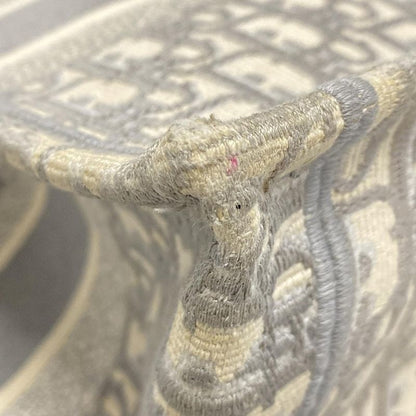 Dior/christian Dior Tote Bag Book Tote Medium Bag/old Small Ivory And Gray