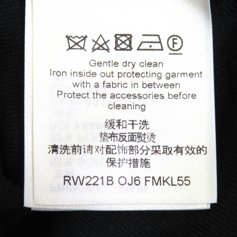 Louis Vuitton 1a9z3e 65% Silk Monogram With LV Circle Logo Chain Embossed