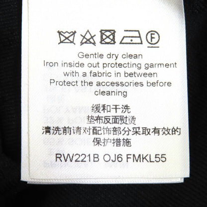 Louis Vuitton 1a9z3e 65% Silk Monogram With LV Circle Logo Chain Embossed