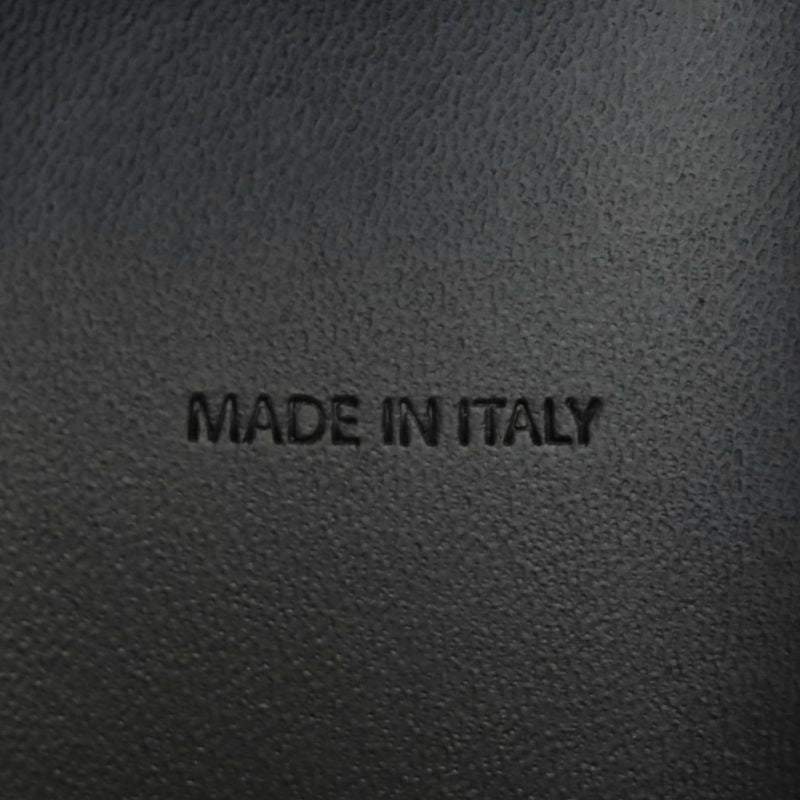 Louis Vuitton 2022 Gloria Line Leather Monogram Reverse With Lvhardware Ribbon