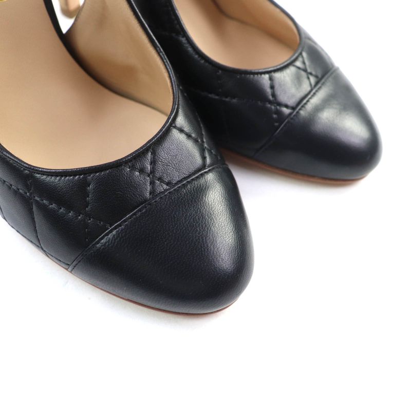 CHANEL G29268 Coco Mark Hardware Attached Matelasse Ankle Strap Leather Pumps