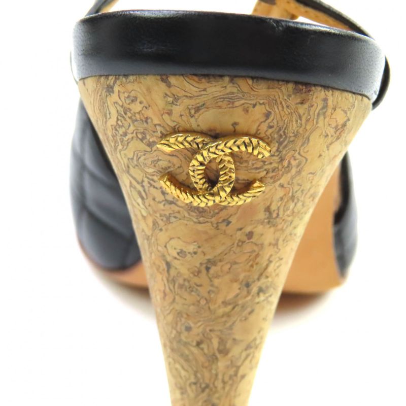 CHANEL G29268 Coco Mark Hardware Attached Matelasse Ankle Strap Leather Pumps