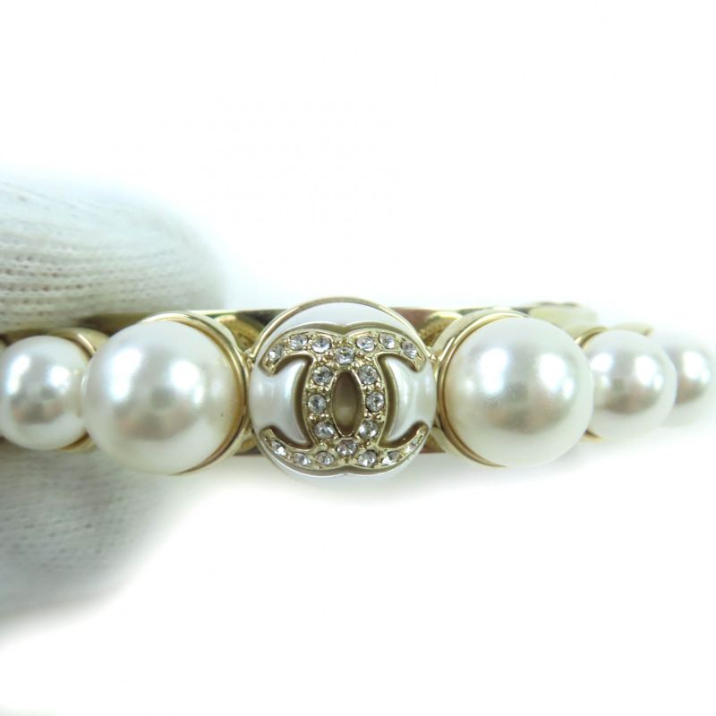 CHANEL I22S Rhinestone Coco Mark F Pearl Barrette Hair Accessory White Goldhardw